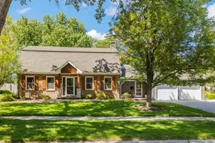 105 Thrush Ln, Naperville, IL 60540 - Photo 1