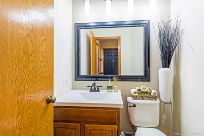 1439 Derby Lane, Mundelein, IL 60060 - Photo 8
