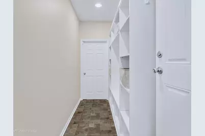 1525 Almond Court, Downers Grove, IL 60515 - Photo 30