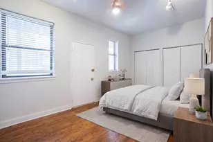 1048 W Byron St, Chicago, IL 60613 - Photo 14