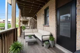1048 W Byron St, Chicago, IL 60613 - Photo 16
