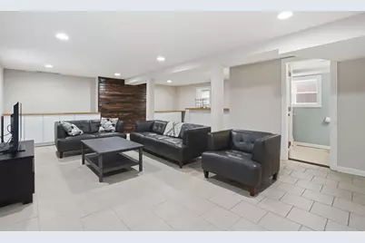 2923 N New England Avenue, Chicago, IL 60634 - Photo 16