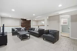 2923 N New England Ave, Chicago, IL 60634 - Photo 16
