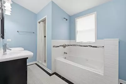 2923 N New England Avenue, Chicago, IL 60634 - Photo 12