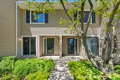 955 Harvest Circle #955, Buffalo Grove, IL 60089 - Photo 1