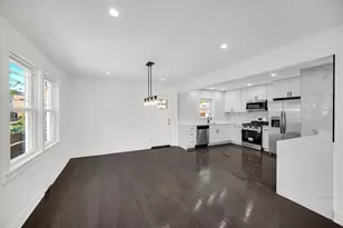 2744 W Catalpa Ave, Chicago, IL 60625 - Photo 10