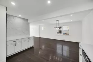 2744 W Catalpa Ave, Chicago, IL 60625 - Photo 14