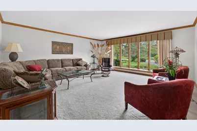 34 Carlisle Road, Hawthorn Woods, IL 60047 - Photo 4