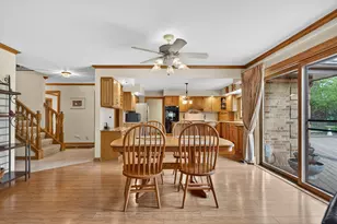 34 Carlisle Rd, Hawthorn Woods, IL 60047 - Photo 12