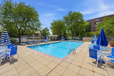 1800 Huntington Boulevard #AE607, Hoffman Estates, IL 60169 - Photo 26