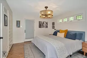 829 E Porter Ave, Naperville, IL 60540 - Photo 12