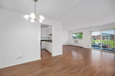 659 E Fullerton Avenue #204, Glendale Heights, IL 60139 - Photo 16