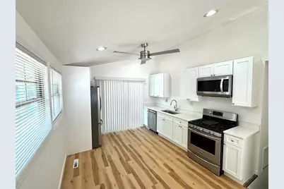 1008 Adams Court, Carpentersville, IL 60110 - Photo 2