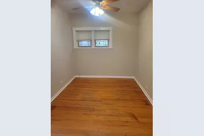 1742 W Wallen Avenue, Chicago, IL 60626 - Photo 8
