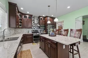 311 Bradford Ave, Savoy, IL 61874 - Photo 12