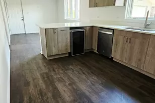 5230 S Lockwood Ave, Chicago, IL 60638 - Photo 2