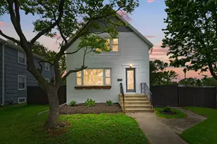 1812 S 20th Ave, Maywood, IL 60153 - Photo 1