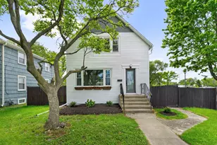 1812 S 20th Ave, Maywood, IL 60153 - Photo 2