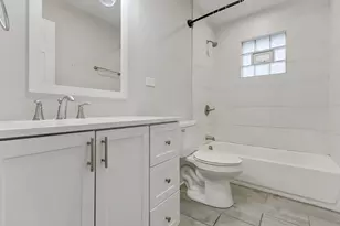 16329 Hermitage Ave, Markham, IL 60428 - Photo 14