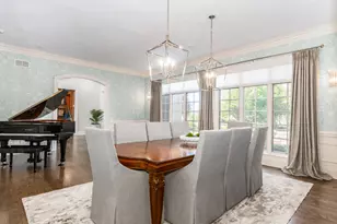 4N881 Old Farm Rd, Saint Charles, IL 60175 - Photo 8