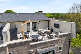 111 N Columbia St, Naperville, IL 60540 - Photo 2