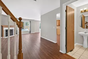 337 Inner Cir Dr, Bolingbrook, IL 60490 - Photo 6