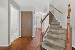 337 Inner Cir Dr, Bolingbrook, IL 60490 - Photo 4