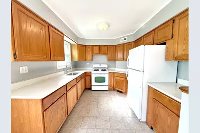 197 Washington Street, Park Forest, IL 60466 - Photo 4