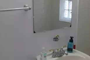 8352 S Ingleside Ave, Chicago, IL 60619 - Photo 6
