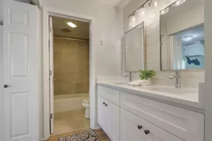 511E Tam O'Shanter Dr, Fontana, WI 53125 - Photo 16