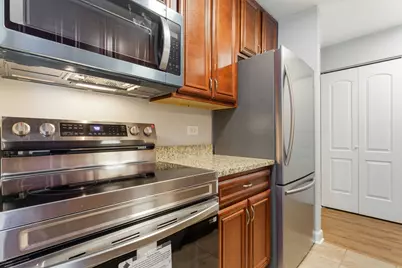 1043 S York Road #310, Bensenville, IL 60106 - Photo 8