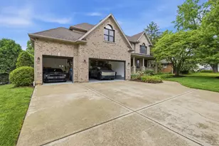 1018 S Ahrens Ave, Lombard, IL 60148 - Photo 48