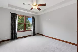 1018 S Ahrens Ave, Lombard, IL 60148 - Photo 36