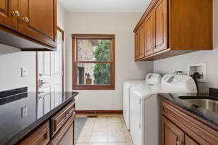1018 S Ahrens Ave, Lombard, IL 60148 - Photo 22