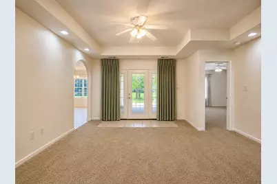 654 Lake Harbor Drive, Marion, IL 62959 - Photo 8