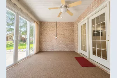 654 Lake Harbor Drive, Marion, IL 62959 - Photo 12