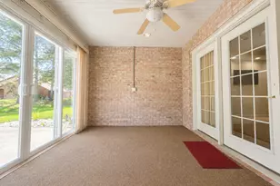 654 Lake Harbor Dr, Marion, IL 62959 - Photo 12