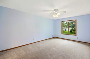 204 Carriage Dr, Morris, IL 60450 - Photo 18