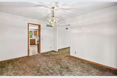 204 Carriage Drive, Morris, IL 60450 - Photo 10