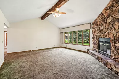 204 Carriage Drive, Morris, IL 60450 - Photo 8