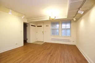 626 W Wellington Ave, Chicago, IL 60657 - Photo 6