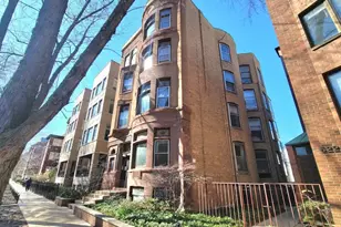 626 W Wellington Ave, Chicago, IL 60657 - Photo 1