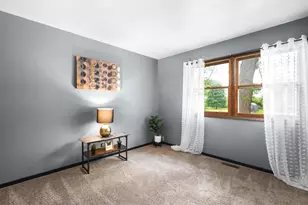 7010 Seminole Dr, Wonder Lake, IL 60097 - Photo 10