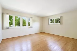 1829 E Bittersweet Ln, Mount Prospect, IL 60056 - Photo 24