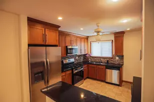 7218 W Wrightwood Ave, Elmwood Park, IL 60707 - Photo 6