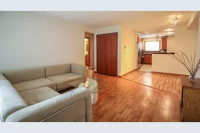 7218 W Wrightwood Avenue #107, Elmwood Park, IL 60707 - Photo 4