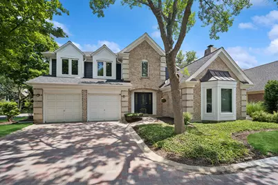 327 Rivershire Court, Lincolnshire, IL 60069 - Photo 2