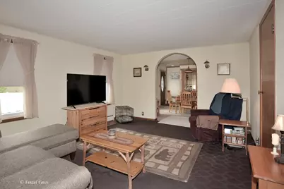 9805 Illinois Street, Hebron, IL 60034 - Photo 6