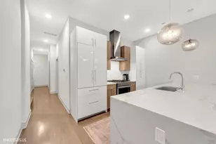 4956 N Western Ave, Chicago, IL 60625 - Photo 16