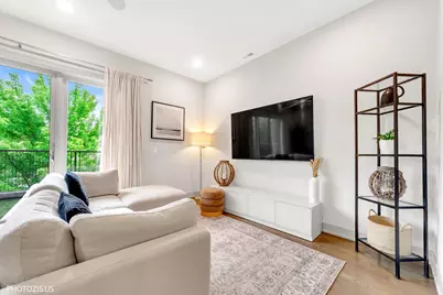 4956 N Western Avenue #3N, Chicago, IL 60625 - Photo 4
